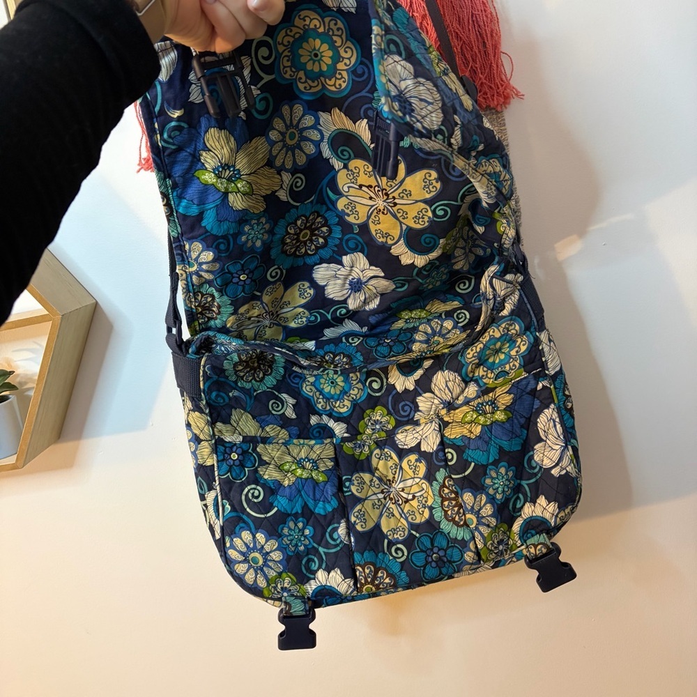 Vera Bradley Large Messenger Laptop Bag - Picture 2 of 10